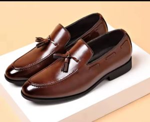 Chaussure homme Alden à pompon