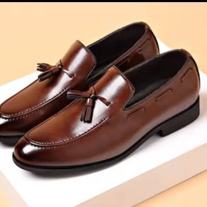 Chaussure homme Alden à pompon